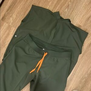 Figs Technical Collection Green Apparel